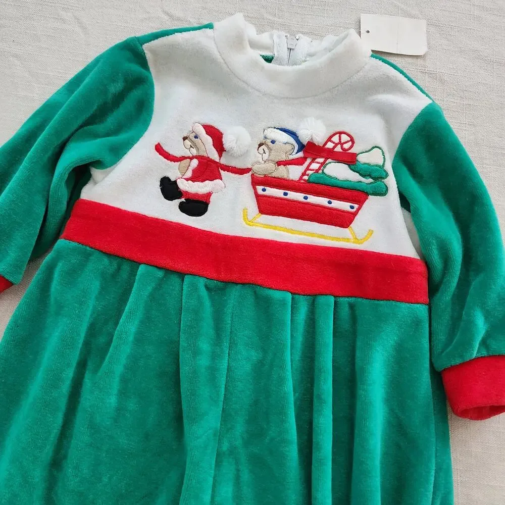 Vintage Deadstock Sleigh Bears Velour Footed PJs 3-6 months